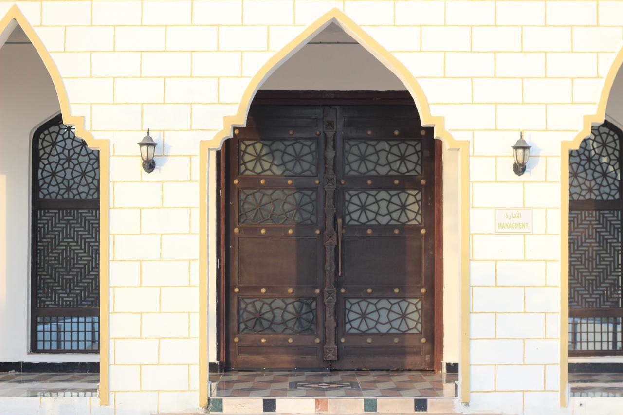 Golden Palm Oasis Fulayj al Masha'ikh Exterior foto